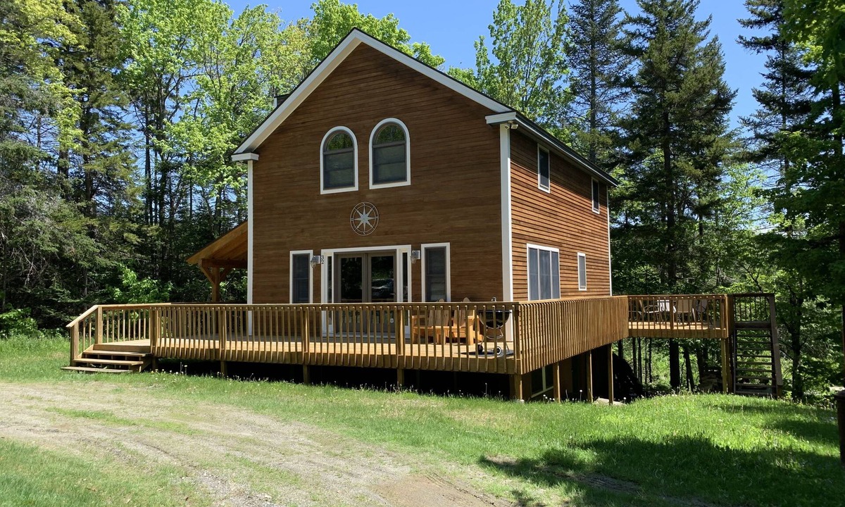 West Dover House | Ski Chalet - 1/4 mile from Mount Snow
