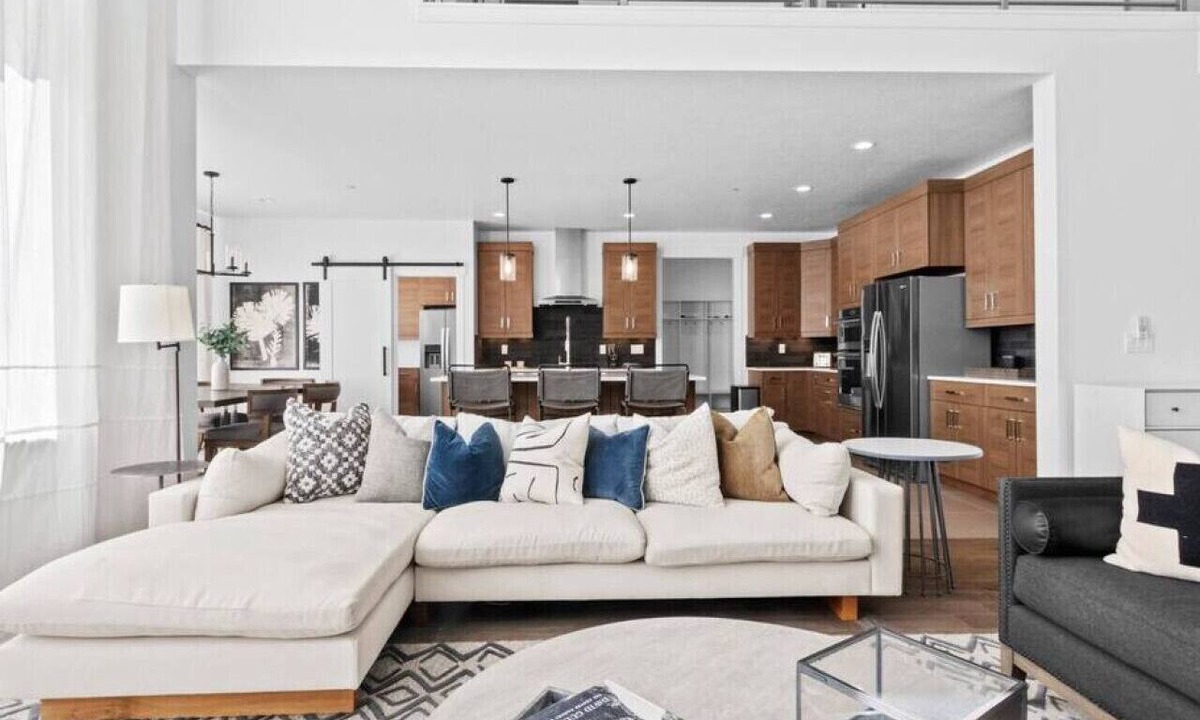 Draper Apartment | Springtime Saddle - Lux Mountain Top Home