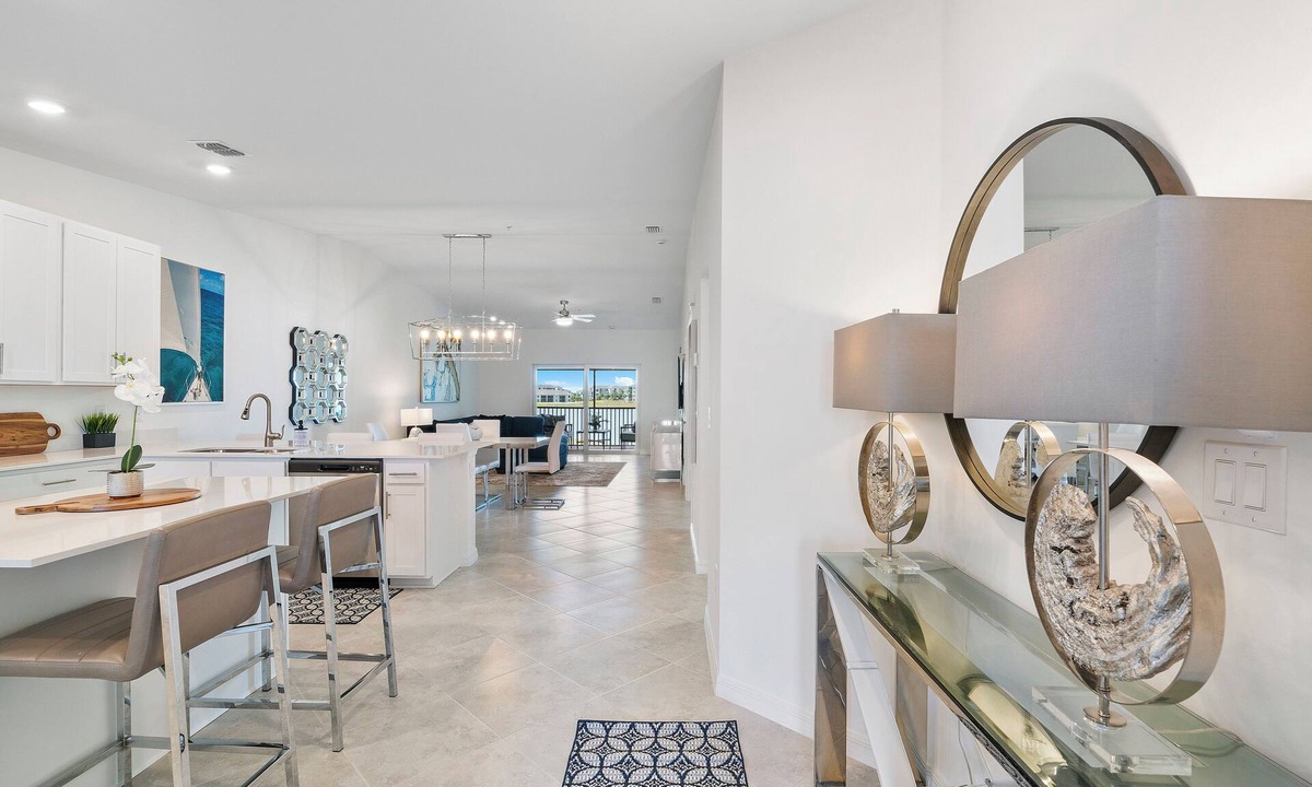 Biggar Condo | Stately appointed 2/2 within the coveted Babcock National Golf & Country Club.