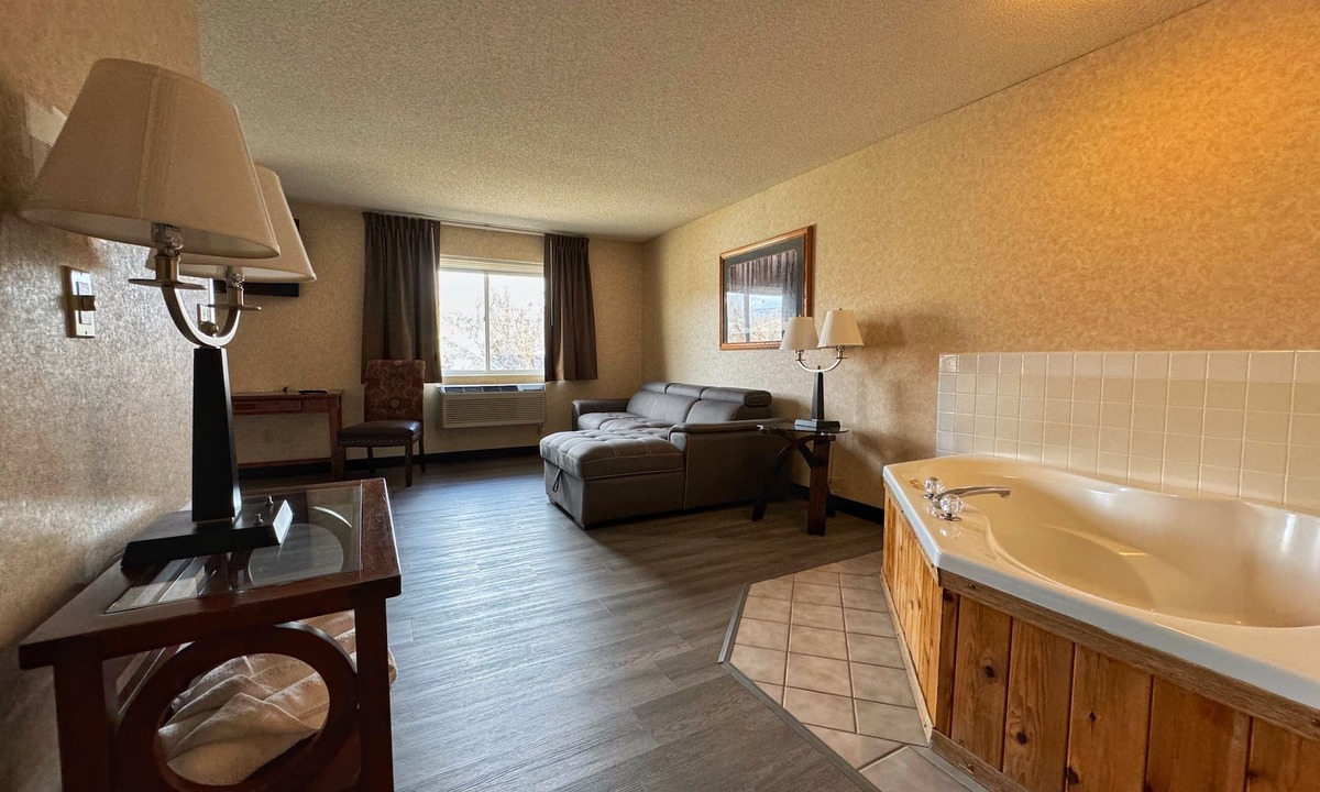 Cedaredge Hotel | Stay Wise Inn Cedaredge