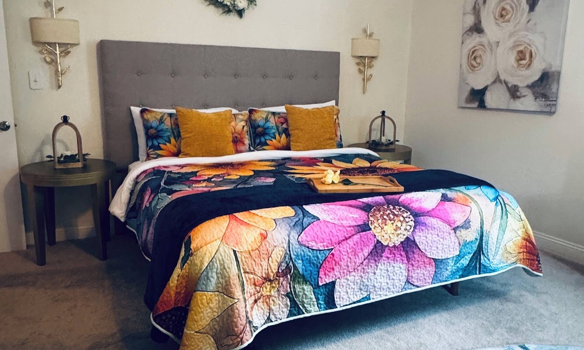 Rocky Mount Apartment | Summer Vibes with 2 Bed & Hot Tub