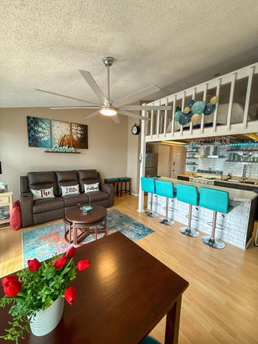 Village of Four Seasons House | The Little Penthouse