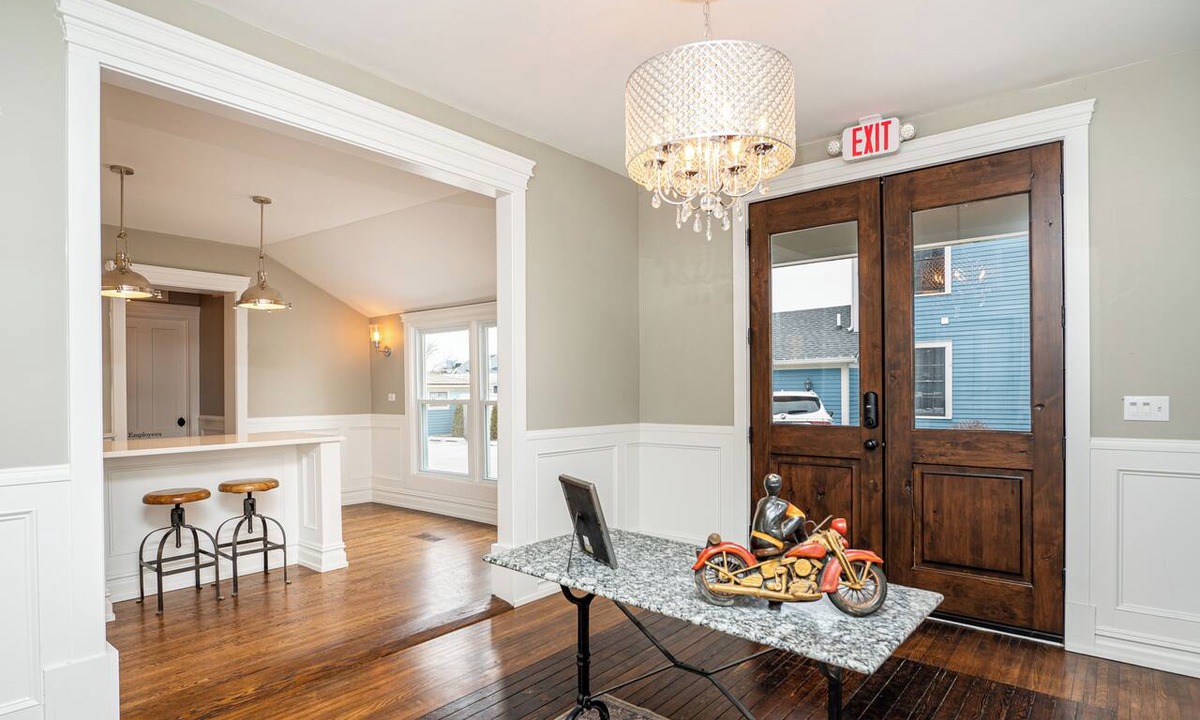 Plainfield House | The Plainfield Inn