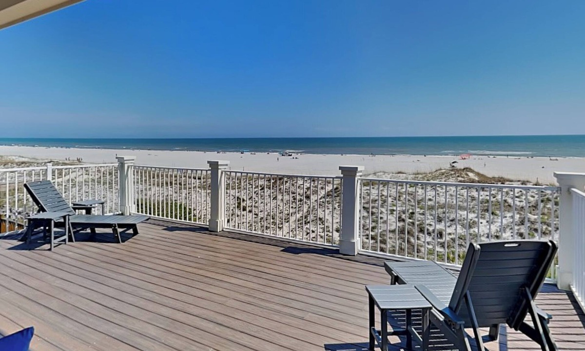 St. Augustine Beach Cottage | The View by Distinctive Beach Rentals