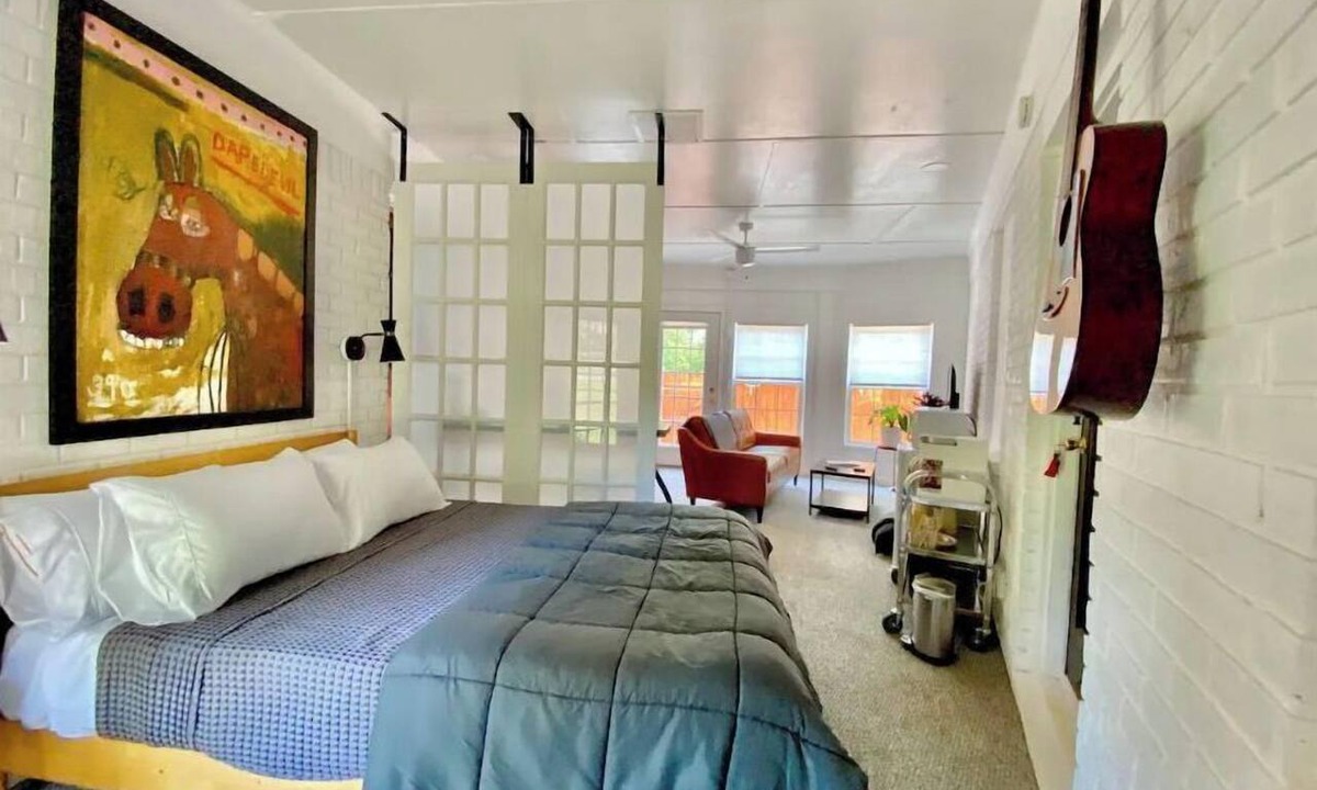 Athens Apartment | Toadhaus - Modern Studio Suite in Athens GA Residential UGA safe private patio