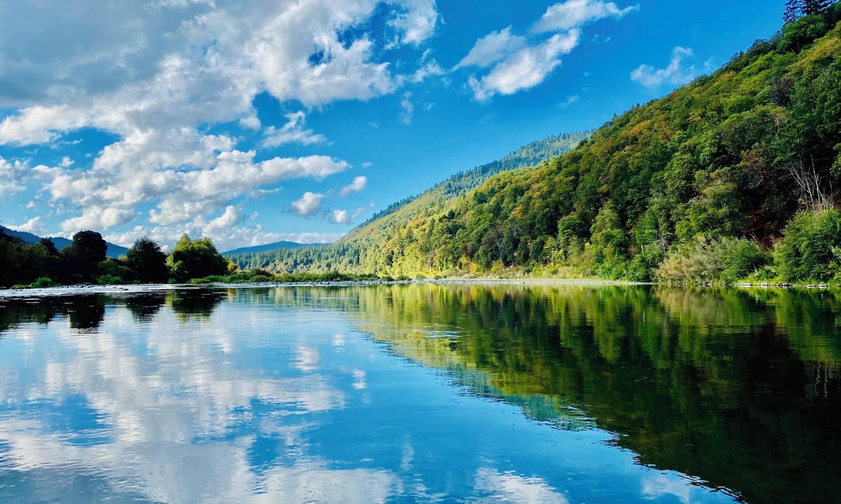 Hoopa Cottage | Tranquility Riverview Cottage