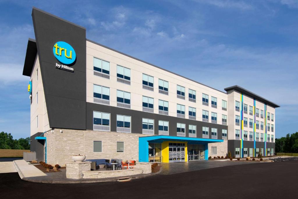 Sharonville Hotel | Tru By Hilton Sharonville, OH