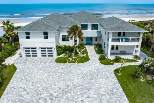 Crescent Beach House | Turtle Dunes