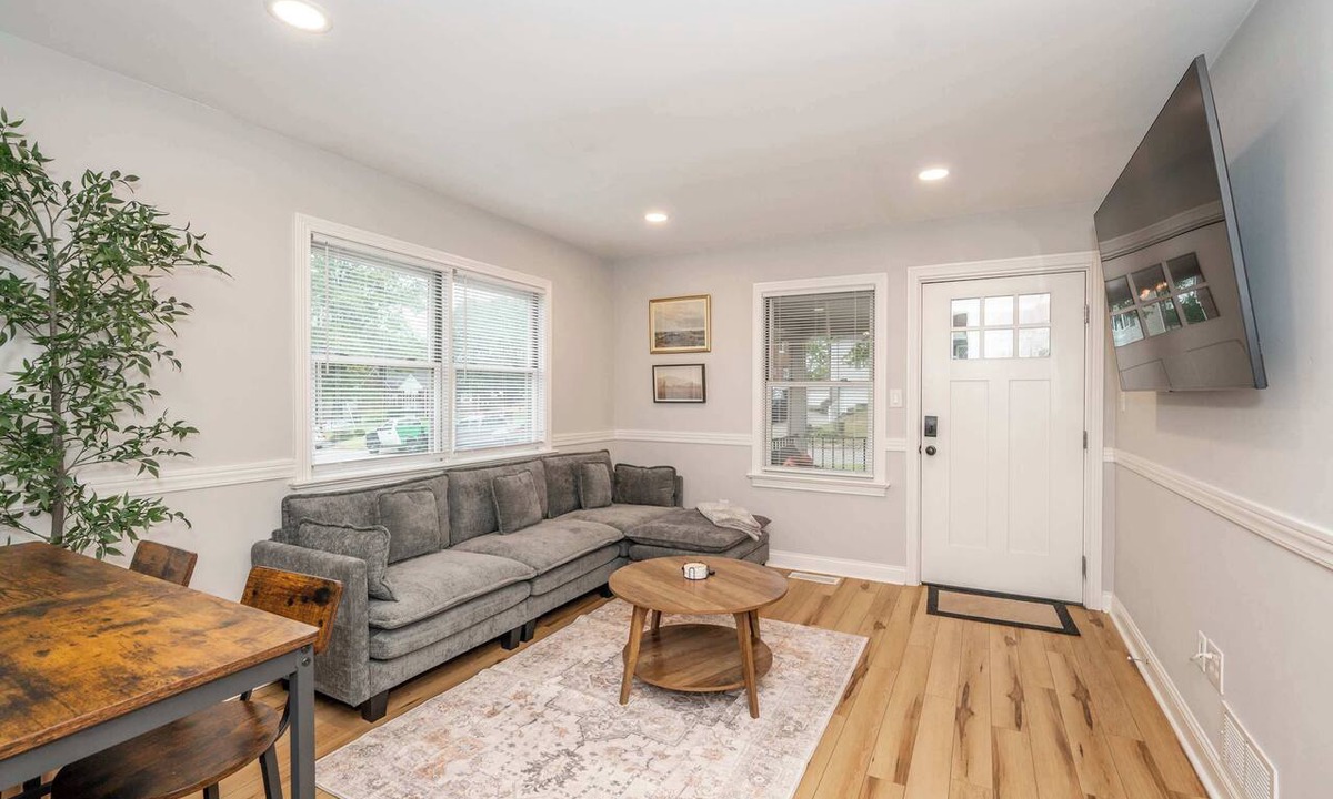 Dent House | Valley Ridge Retreat - For 8