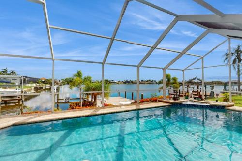 Eight Lakes House | Villa Aasta