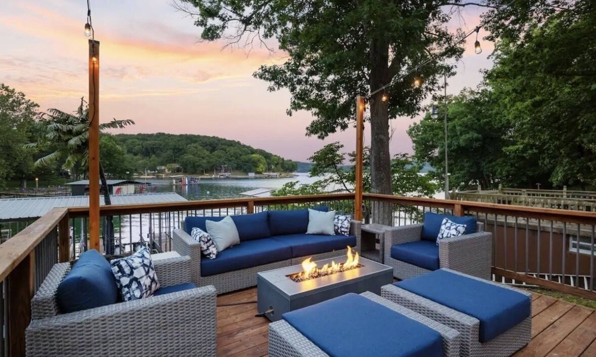 Rocky Mount House | Waterfront House with Private Dock