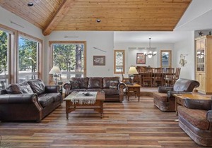 11 Vine Maple in Sunriver