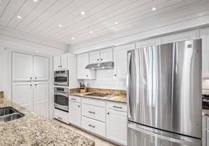 Luxury direct oceanfront 3/3 corner penthouse with heated pool and garage parking