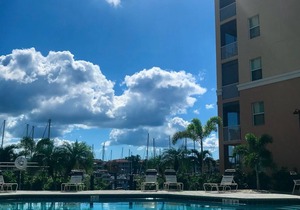 Punta Gorda 2 Bedroom Retreat w/balcony (Bi-weekly-monthly)