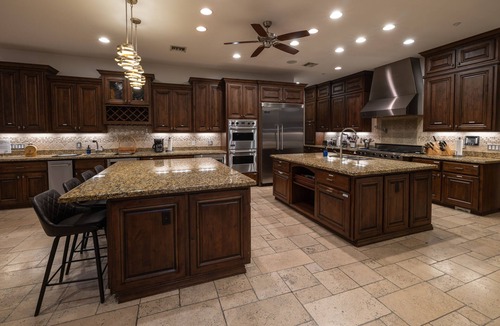 Sundown Ranchos House | 1 Acre Escape 6BR - Pickleball, Volleyball, Bball, Heated Pool, Optl Casita