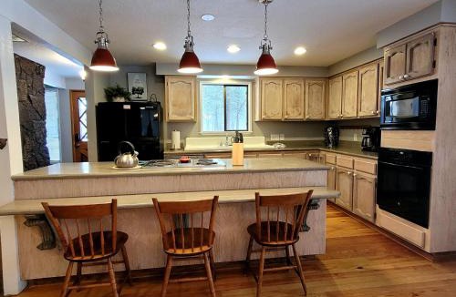 Overlook Park House | 1 Lofty Lane