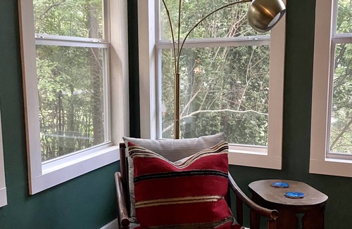 Tia Juana Cottage | 1 mile to Disney. 5 minutes to Grand Lake. Totally remodeled!
