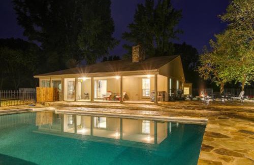 Southaven House | 2 Private Pools! Stunning Southaven Group Getaway
