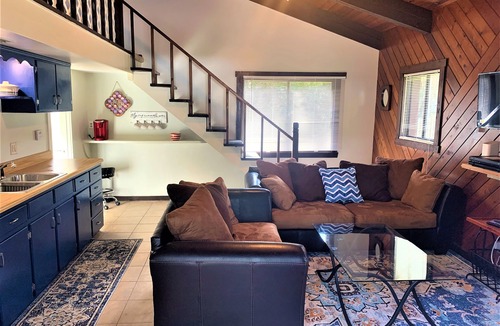 Inglis House | 3 Houses on the River