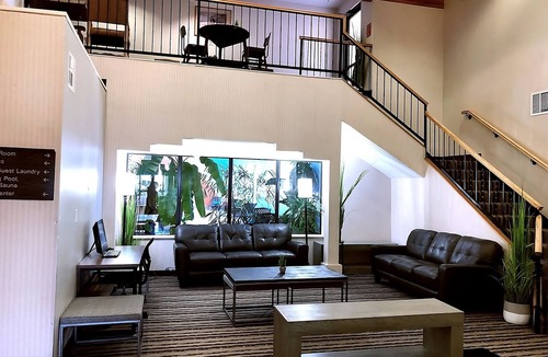 St. Michaels Hotel | 3 units | Two Double Beds near Navajo Zoo 3.9mi | Pet-Friendly w/Free Breakfast