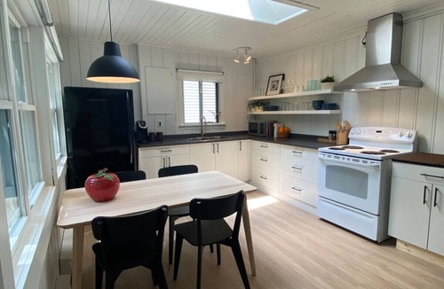 Tiny Cottage | 3BR Cottage w/Fire pit steps from Cawaja Beach