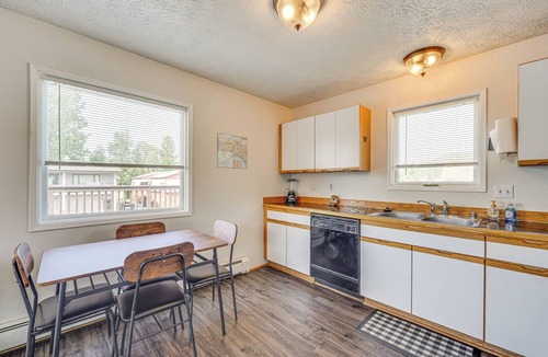 Northeast Anchorage Apartment | 5 Mi to State Park: Mtn-View Apt in Anchorage