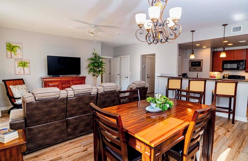 St. Augustine Condo | 5208-2 Pool front view- no carpet- balcony- near historic district & beaches