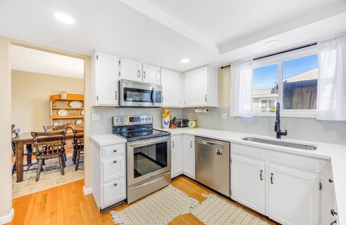 Centennial House | 5BR Group Getaway, Backyard Games + Patio