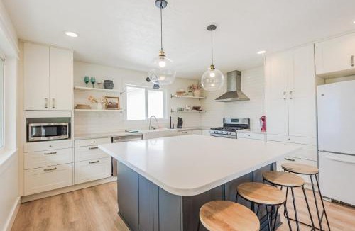 Orem North House | 72 S Orem Entire Home