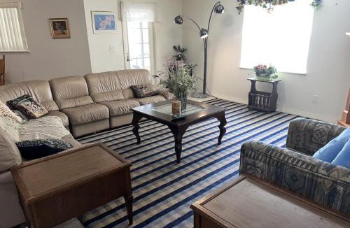 Reddick Villa | A Pearl Hidden Between Farms