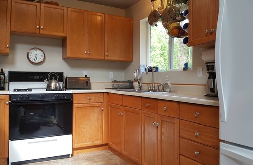 Trapper Creek House | Adventure Meets Comfort - Trapper Creek Chalet