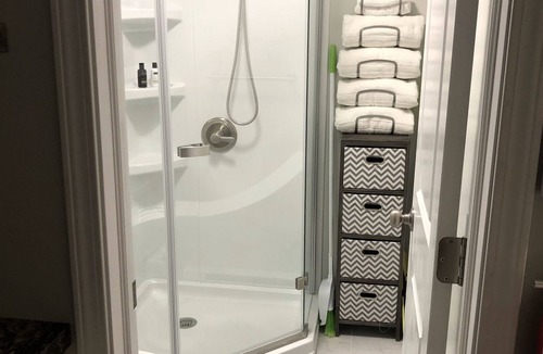 Waterville Apartment | All-inclusive studio apartment with utilities included-Unit 5