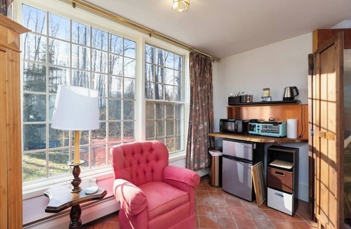 University Area Apartment | Anchorage Studio Bordering an Active Salmon Stream
