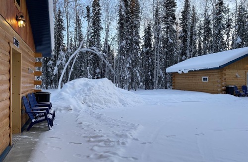 North Pole Cabin | Arctic Cabin in North Pole, Alaska