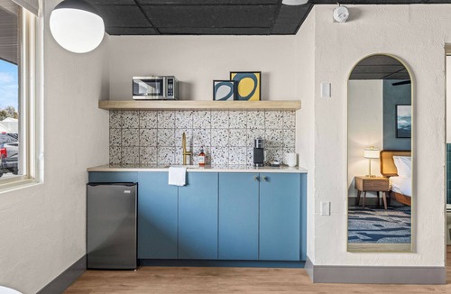 Prairie Creek Hotel | Arka Motel
