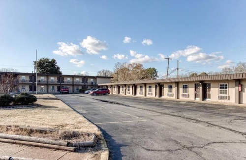 Bald Knob Apartment | Bald Knob AR|2 Single Bed