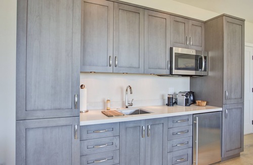 Toro Canyon Apartment | Beach front Sea Loft in Santa Barbara. Weekly discounts. Best beach sunsets!