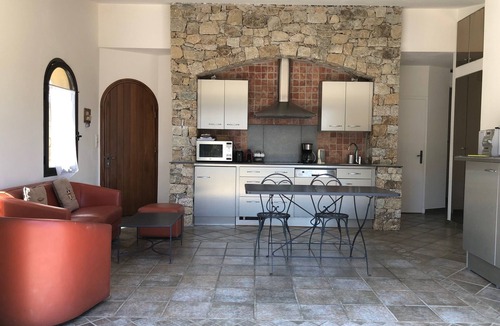 Marine de Davia Villa | Beachfront villa with private heated pool, terrace and sea view