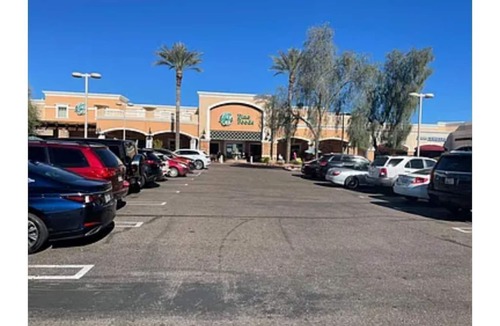 North Scottsdale Apartment | Beautiful 2bdrm, 2bth Condo…Excellent North Scottsdale location.