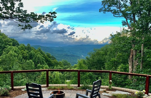 Ennice Cottage | Beautiful, peaceful and secluded cabin/cottage just off Blue Ride Parkway