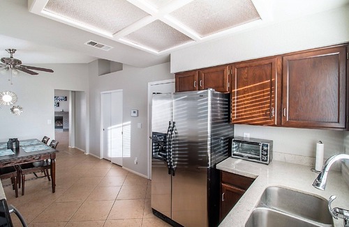 South Scottsdale House | Beautiful South Scottsdale home in quiet neighborhood with open space & patio