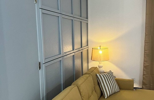 Fairview Apartment | Beautiful two bedroom downtown Anchorage