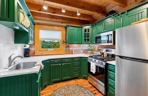 Pine Creek Cabin | Bilbo Baggins New River Cabin. A charming escape inspired by the Shire.