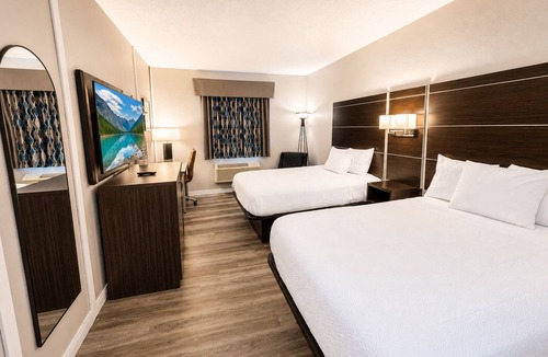 Blaine Hotel | Blaine Town Inn & Suites