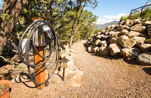Baca Grande Cottage | Blue Hobbit Home/Infrared Sauna/Fire Pit