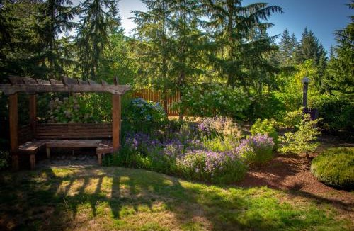 Sheridan House | Blue Studio at Navarra Gardens