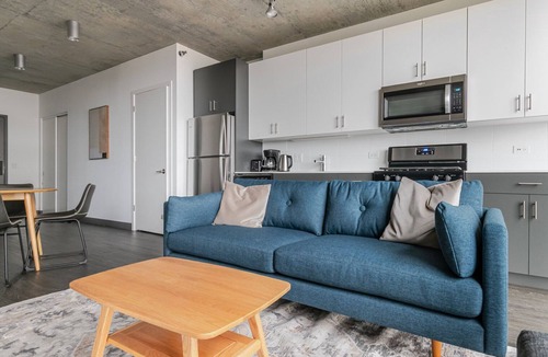 Downtown Chicago Apartment | Blueground | Chicago Loop, rooftop, nr Millennium Park