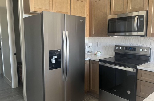 Waddell House | BRAND NEW PRIVATE CLEAN QUIET Casita in Waddell country living next to city life
