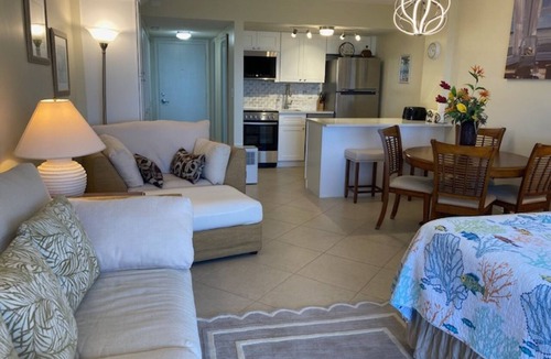 Vanderbilt Beach Condo | Breathtaking direct view of GULF of Mexico and SUNSET from the room!