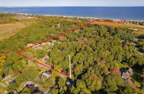 East Sandwich House | Bright Cape Cod Cottage, Half Mile to Beach